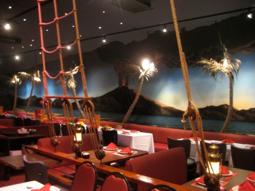 Volcano Bay Room at Kowloon